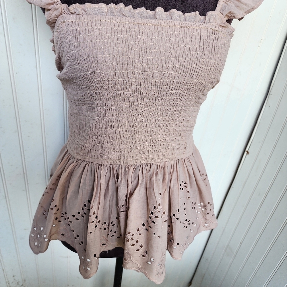 Japna Women's Beige Ruffled Smocked Stretch Eyelet Top Blouse Cotton Sz M - Picture 3 of 11